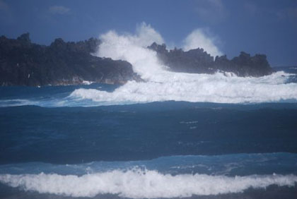 breakingwaves.jpg